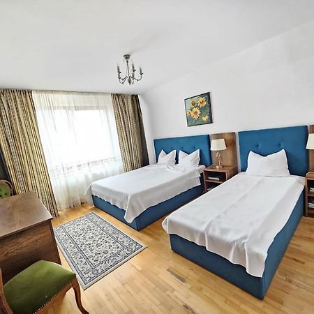 Vila De La Lugas Oradea Dış mekan fotoğraf