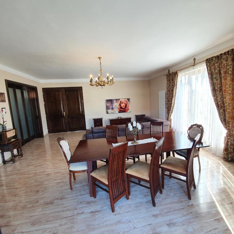 Vila De La Lugas Oradea Dış mekan fotoğraf